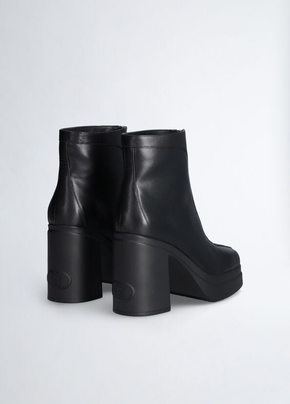 BOTINES NEGROS CON CREMALLERA
