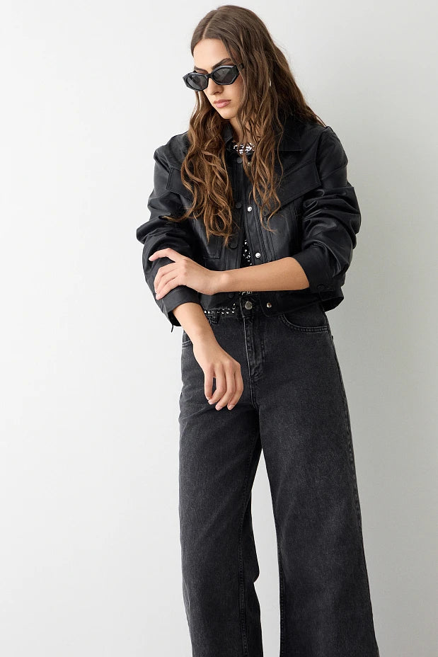 CHAQUETA ECOPIEL CORTA