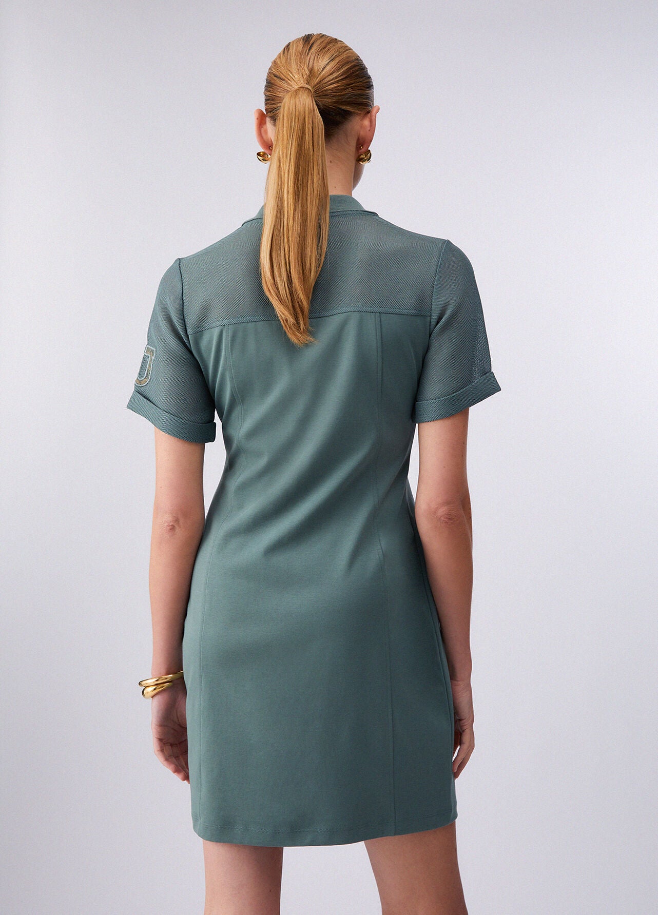 VESTIDO CORTO CON CREMALLERA