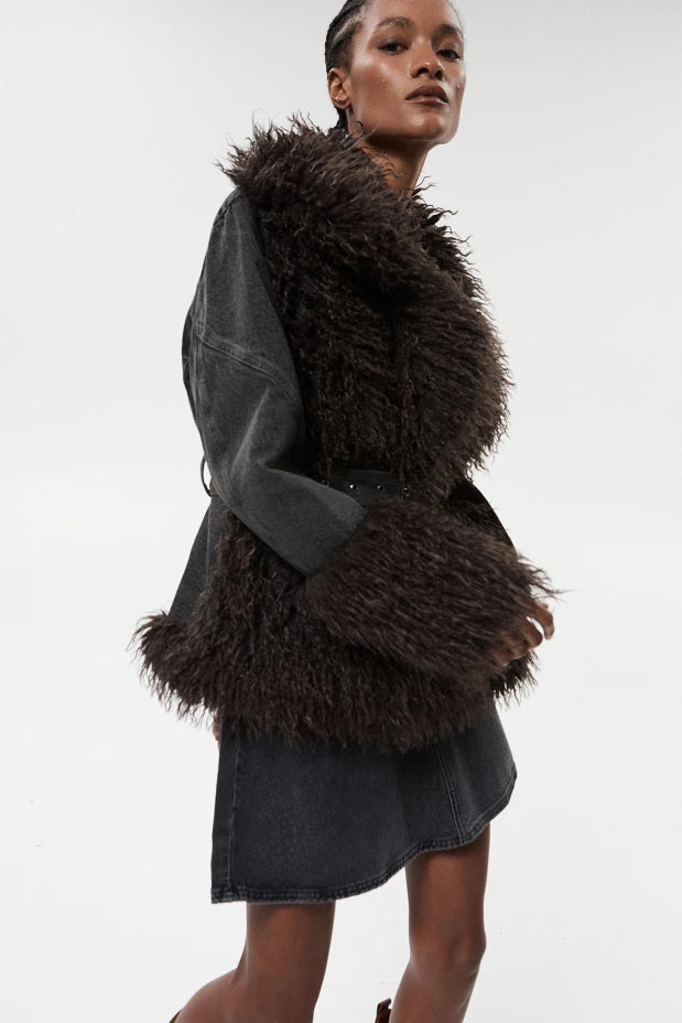 Chaqueta con pelo sintético